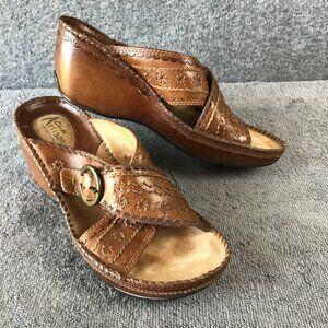 Clarks Artisan Brown Leather Slip on Wedge Platform Sandals Size 7.5 M